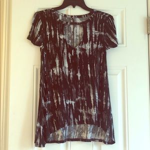 🍁NWOT High low Cutout Top Sz Xs